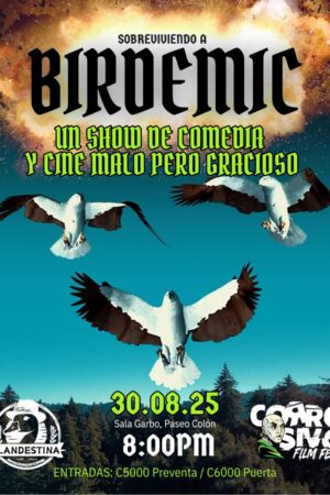 Sobreviviendo a Birdemic con Clandestina Comedia